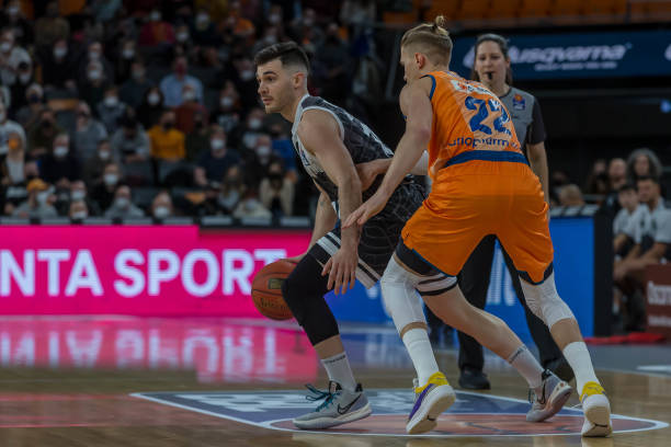 足球世界里 足球世界里